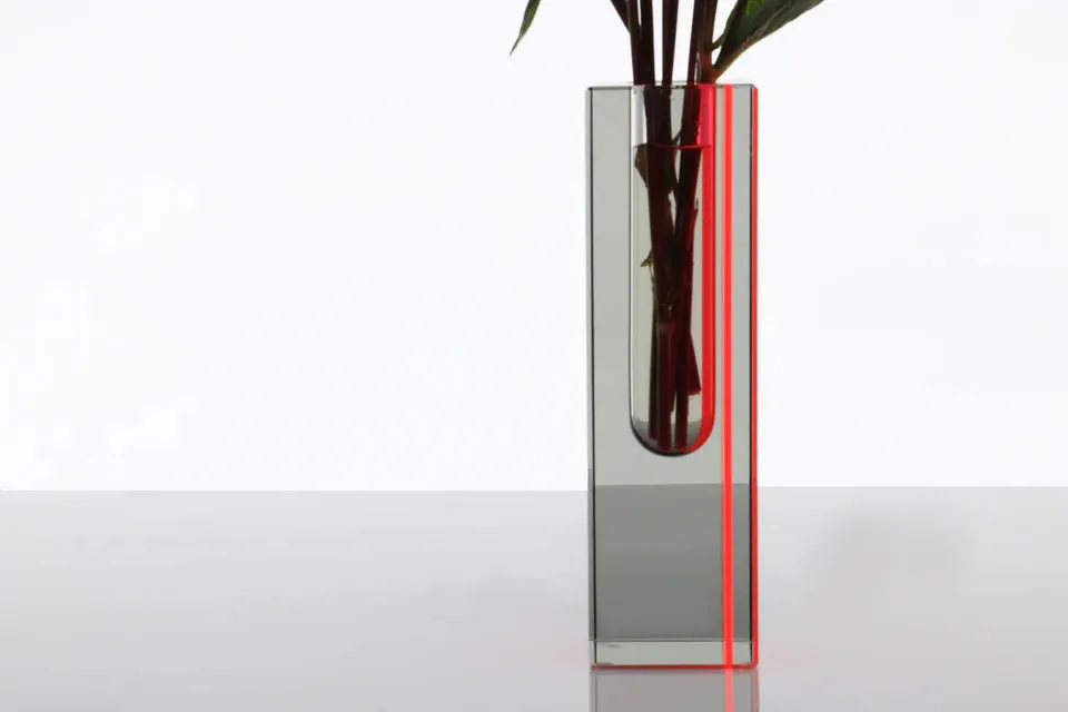Alexandra Von Furstenberg | Limited Edition Eclipse Vase - Red