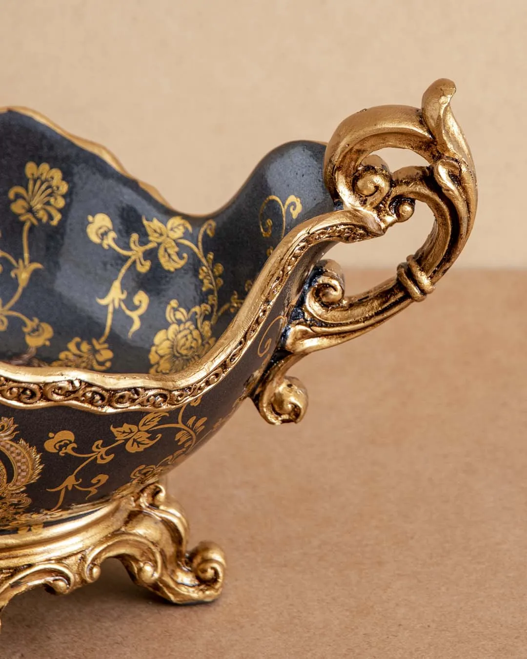 Aristocratic Decorative Ornamental Bowl