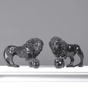 Black Medici Lions Statue in Pair