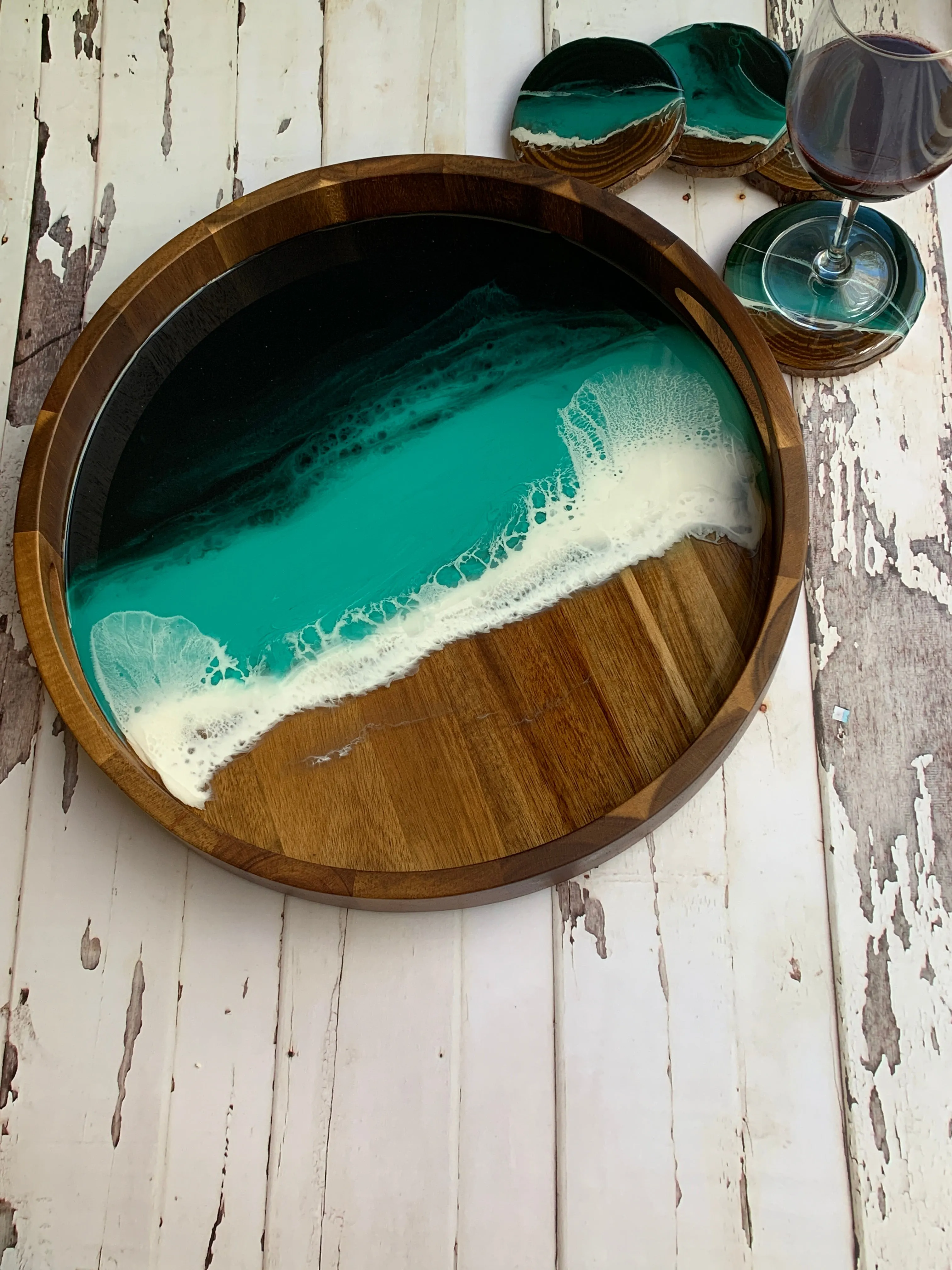 Emerald Island Acacia Wooden Tray with Set of 4 Coasters