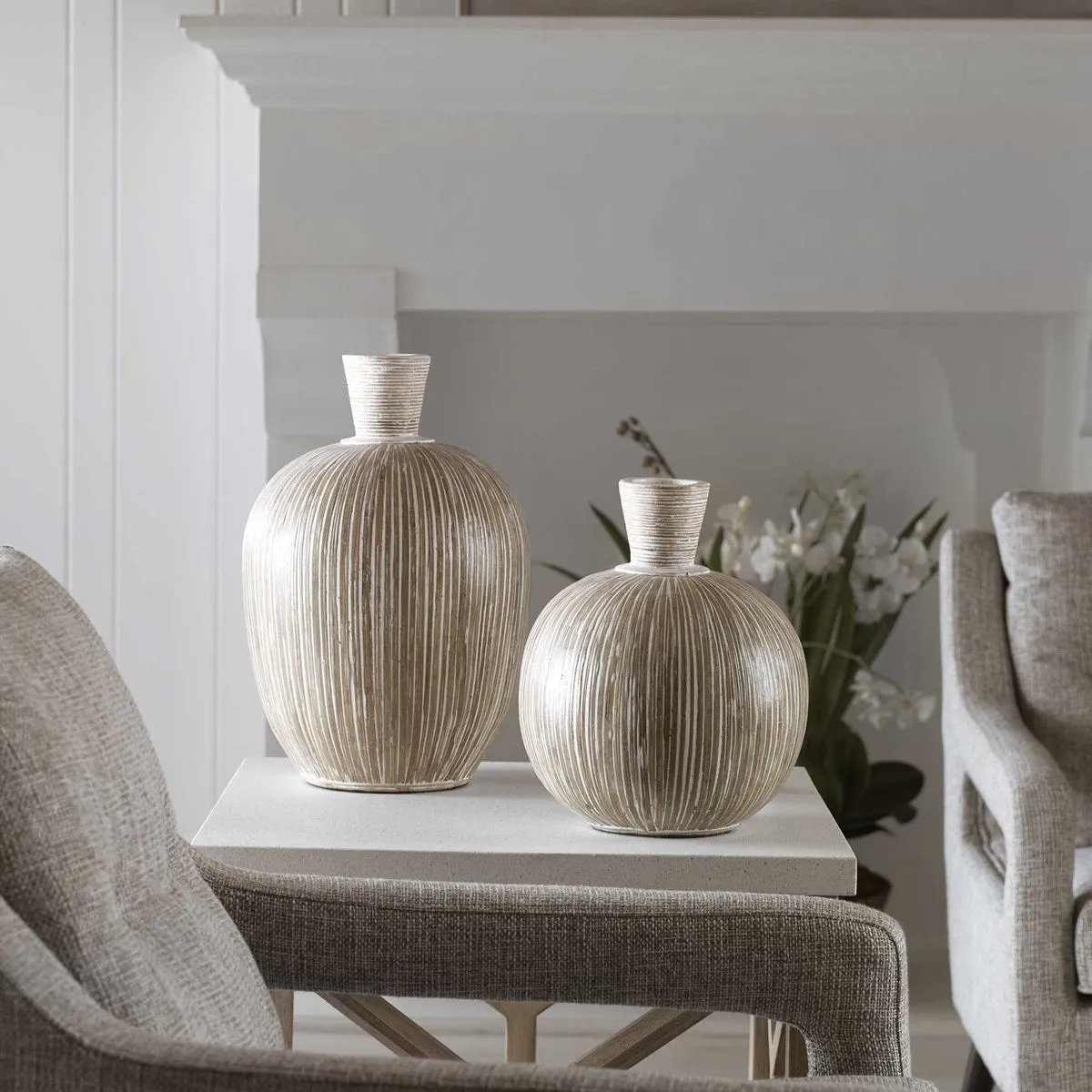 Islander Terracotta Vase- Set of 2