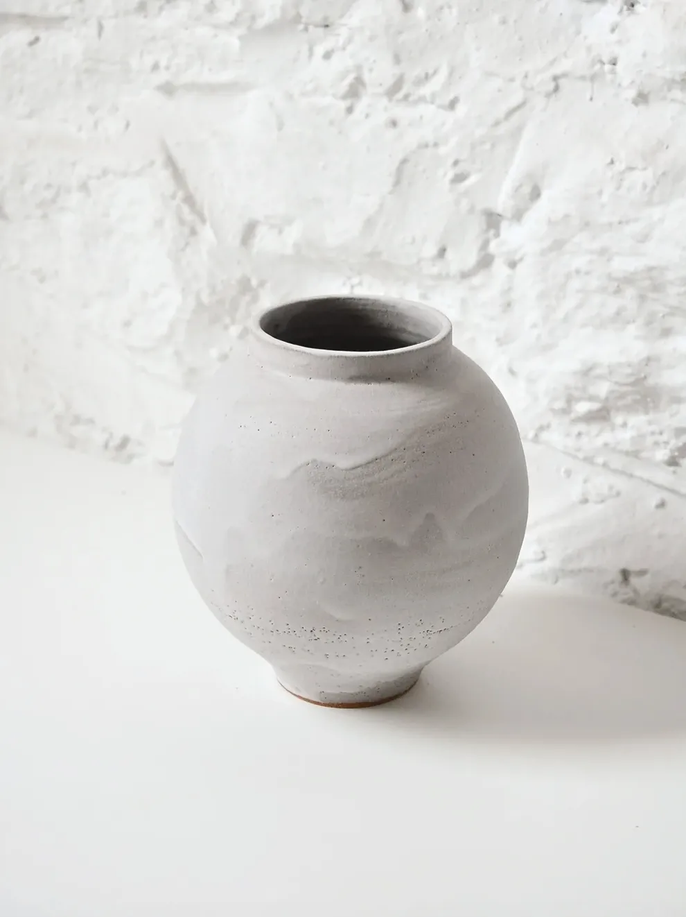 Moon Jar 8" in Frosty Lilac